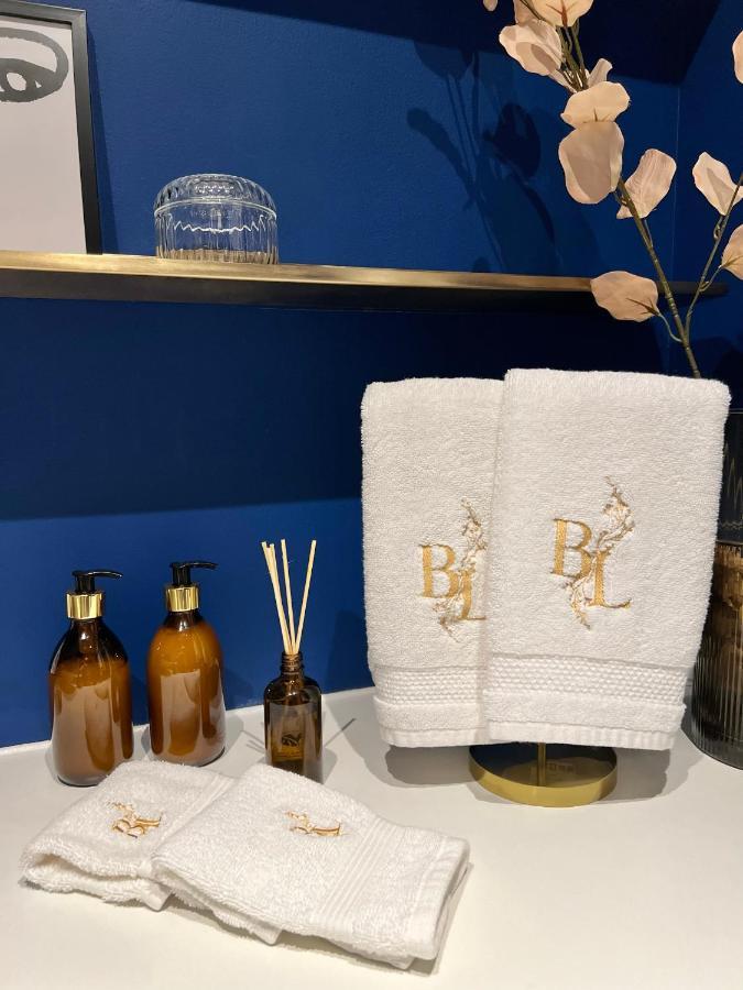 Bella Luna Luxury Suites - Chic Residence In Historic Square 华沙 外观 照片
